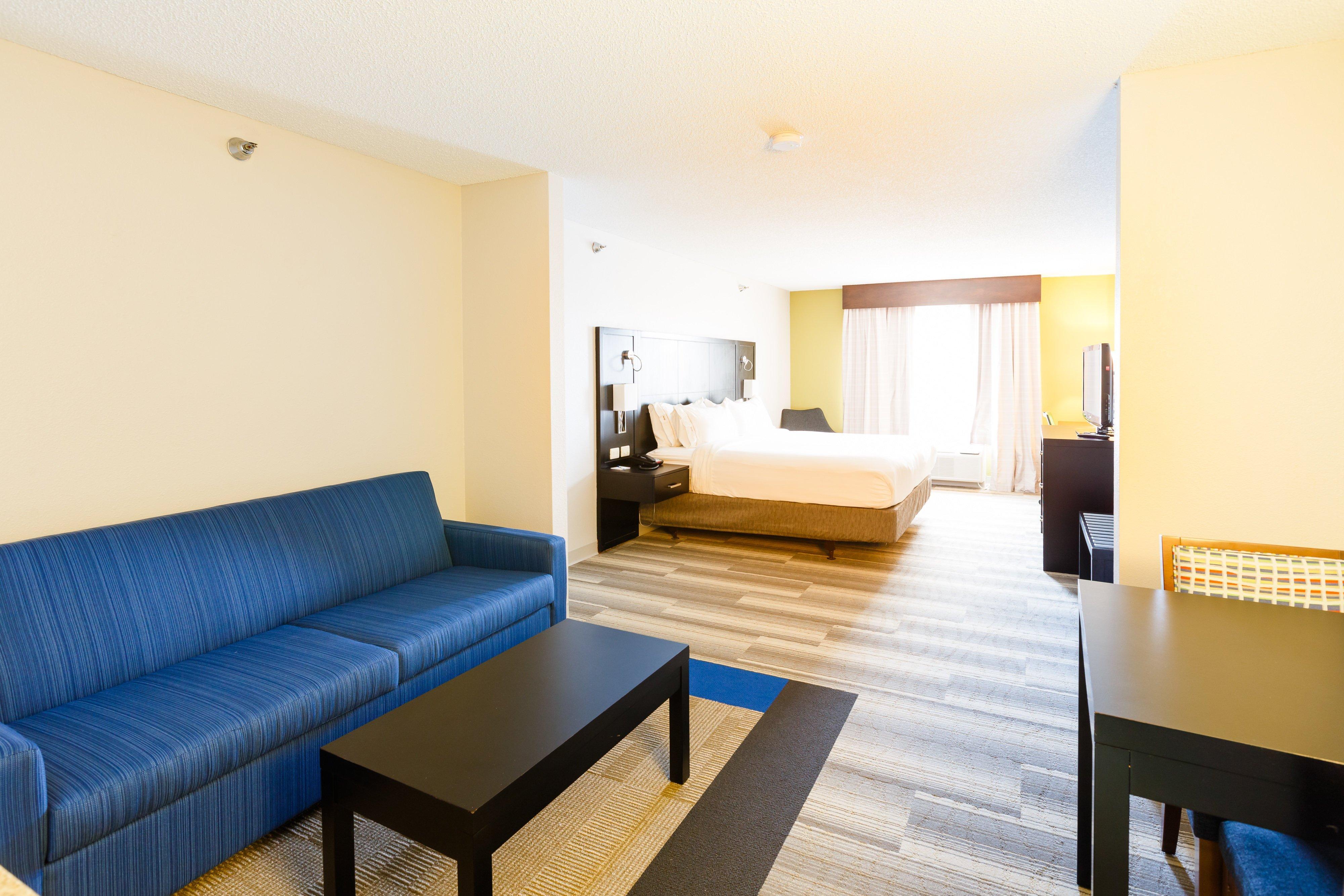 Holiday Inn Express & Suites Shelbyville, An Ihg Hotel Екстер'єр фото