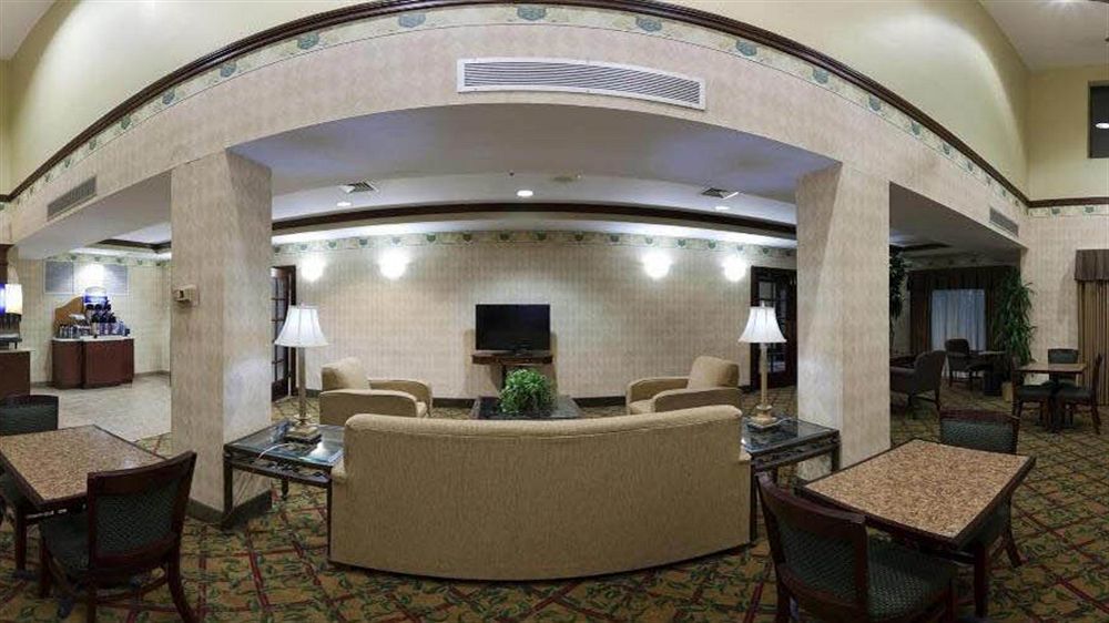 Holiday Inn Express & Suites Shelbyville, An Ihg Hotel Екстер'єр фото